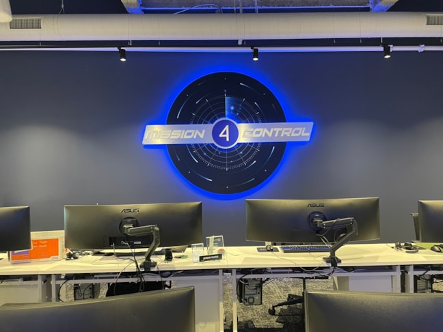 High-impact 3D corporate branding precisely fabricated and anchored to define a modern executive lobby environment.