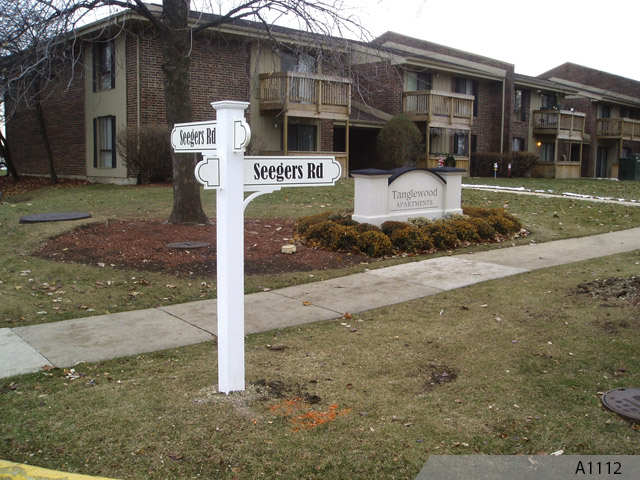 Polycarve Exterior Signs