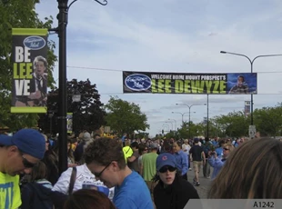 Street and Pole Banners to welcome Lee Dewyze