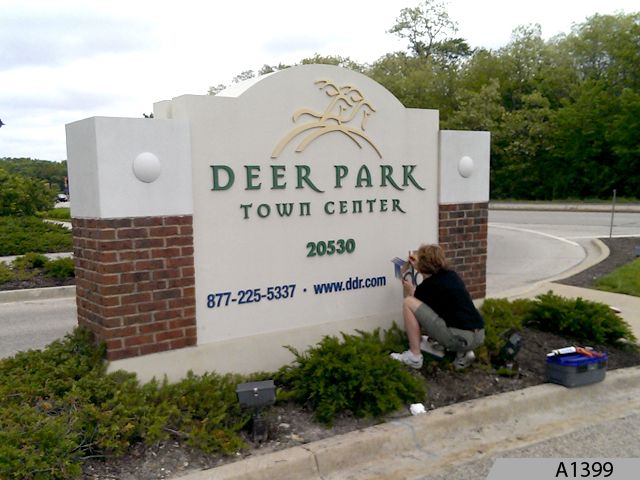 3D Letters Installation on Monument Sign, Deer Park Town Center