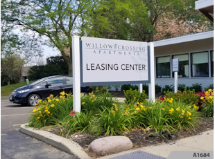Post & Panel Signs | Property Management | Elk Grove Village | Aluminum