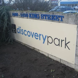 Monumnet Sign for Discovery Park