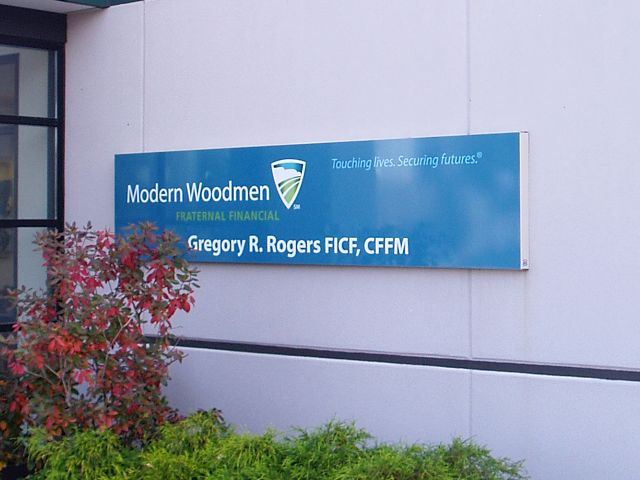 Outdoor Storefront Signage