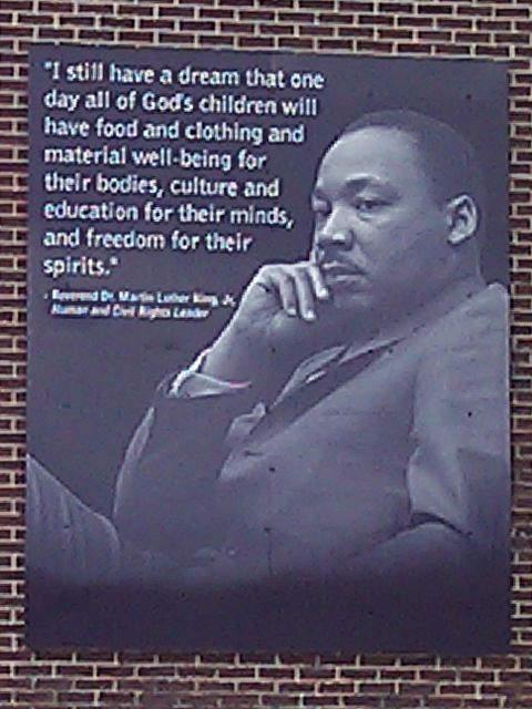 10' x 8' Custom Outdoor Honorary Memorial