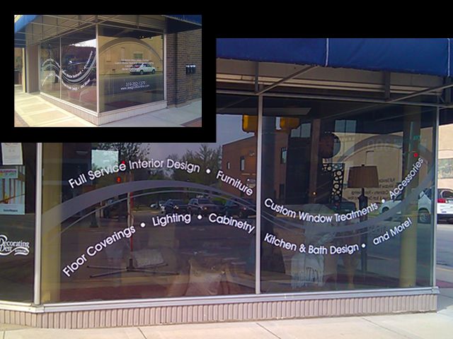 Outdoor window vinyl lettering and graphics