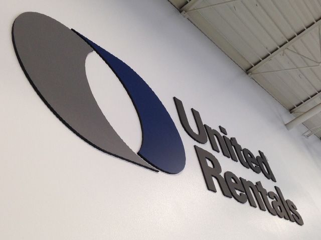 Interior Dimensional Logo