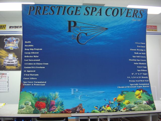 Prestige Spa Concave Display