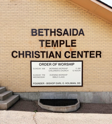 3D Signs & Dimensional Letters