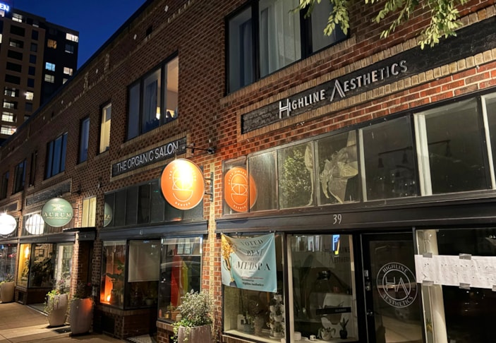 3D Signs & Dimensional Letters