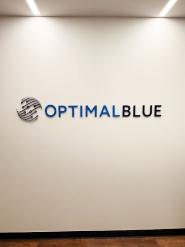 3D Signs & Dimensional Letters