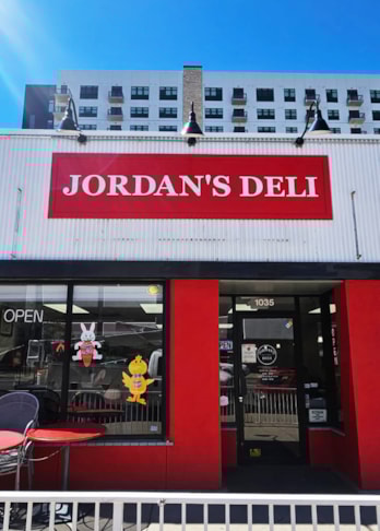 3D Signs & Dimensional Letters