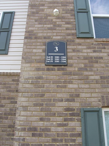 Outdoor Aluminum Apartment ID Building Signs