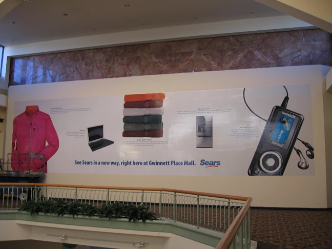 Digitally Printed Full Color Wall Graphic in Mall