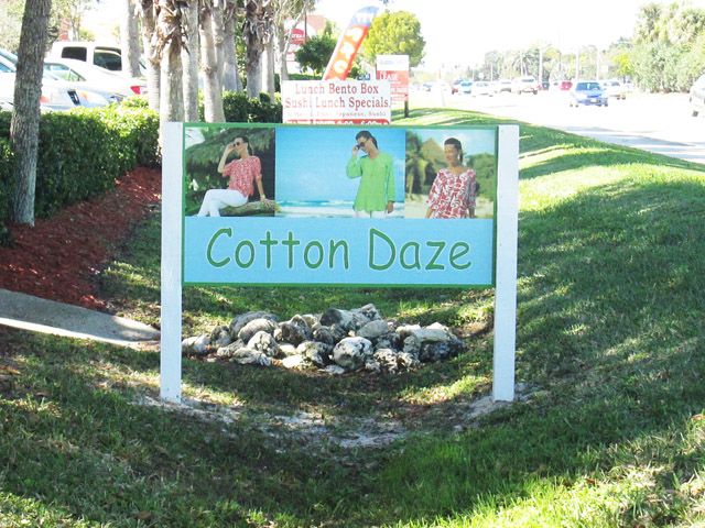 small coroplast post & panel sign assembly