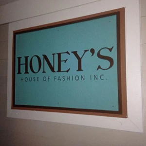 Honey's House of Fashion