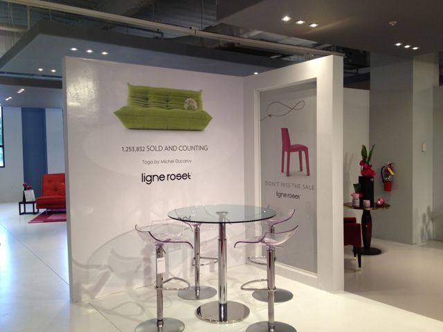 Interior digital vinyl