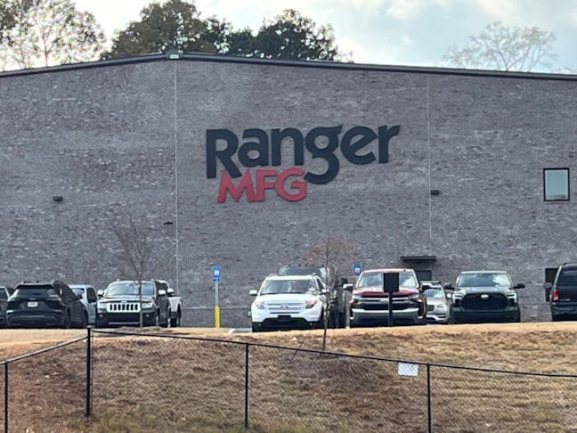 3D Signs & Dimensional Letters