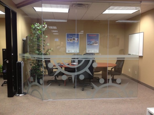 Vinyl Graphics & Lettering in [city]